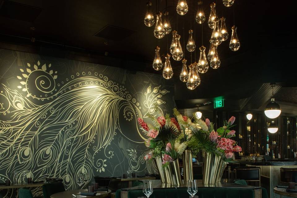 Peacock Lounge