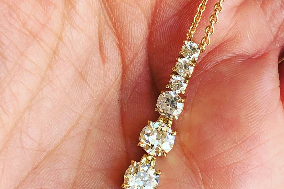 Graduated Diamond Necklace