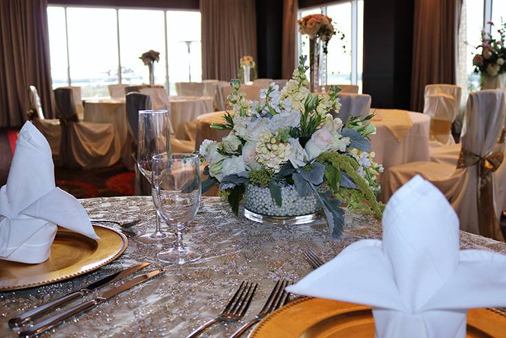 Table with centerpiece