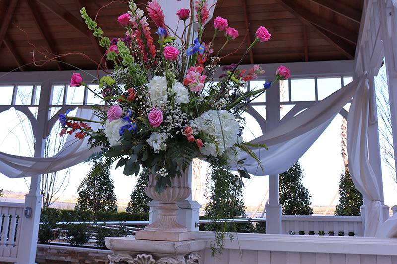 Table with centerpiece