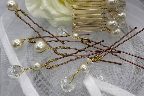 Pearl & clear Hair jewelry set