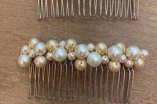 Pearl combs