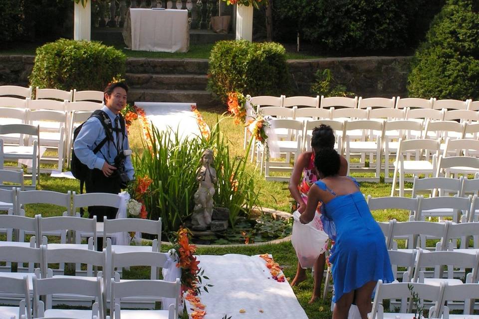 Outdoor ceremony set up