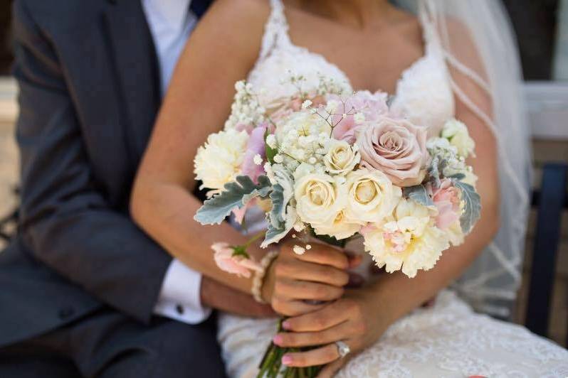 Blush rose and peony bouquet