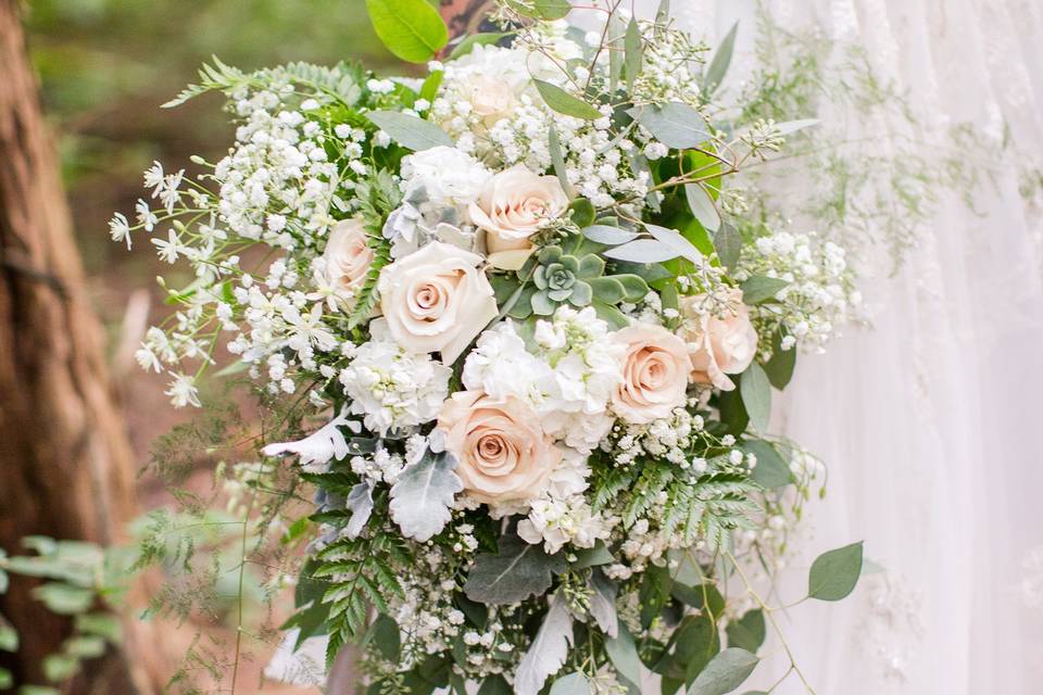 Cream and Blush bouquet