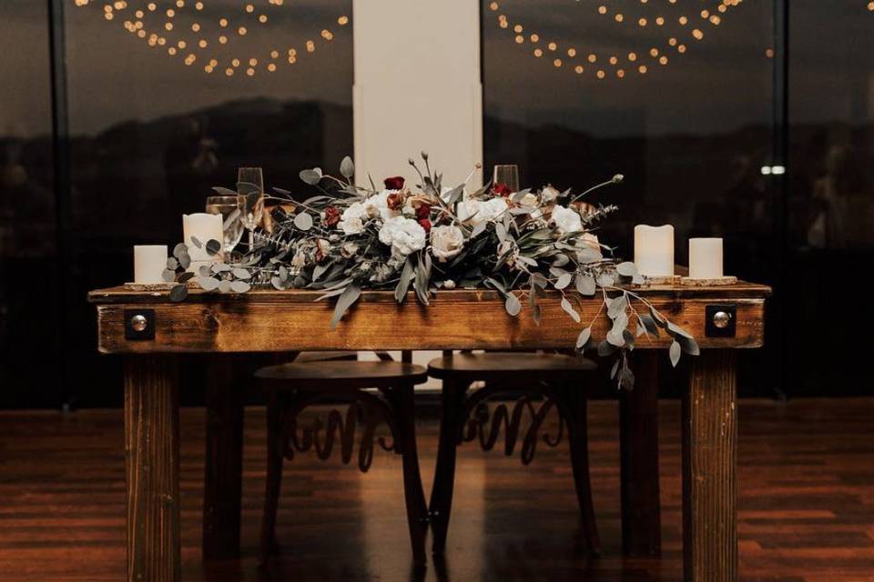 Sweetheart table