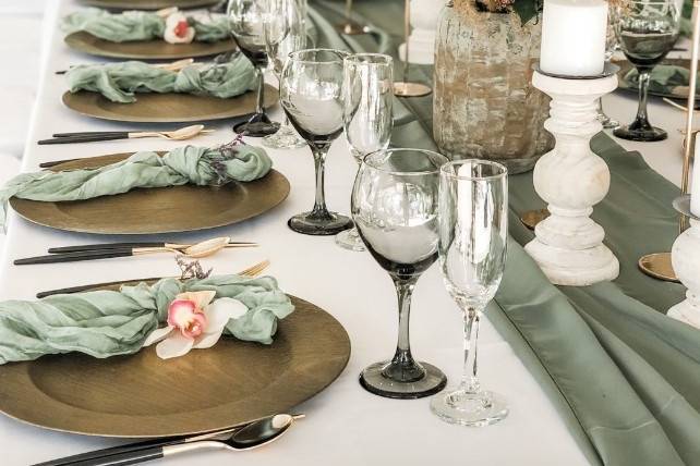 Gorgeous table settings