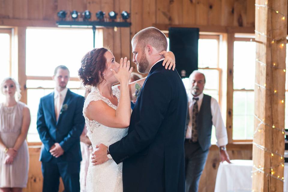 Couple slow dance