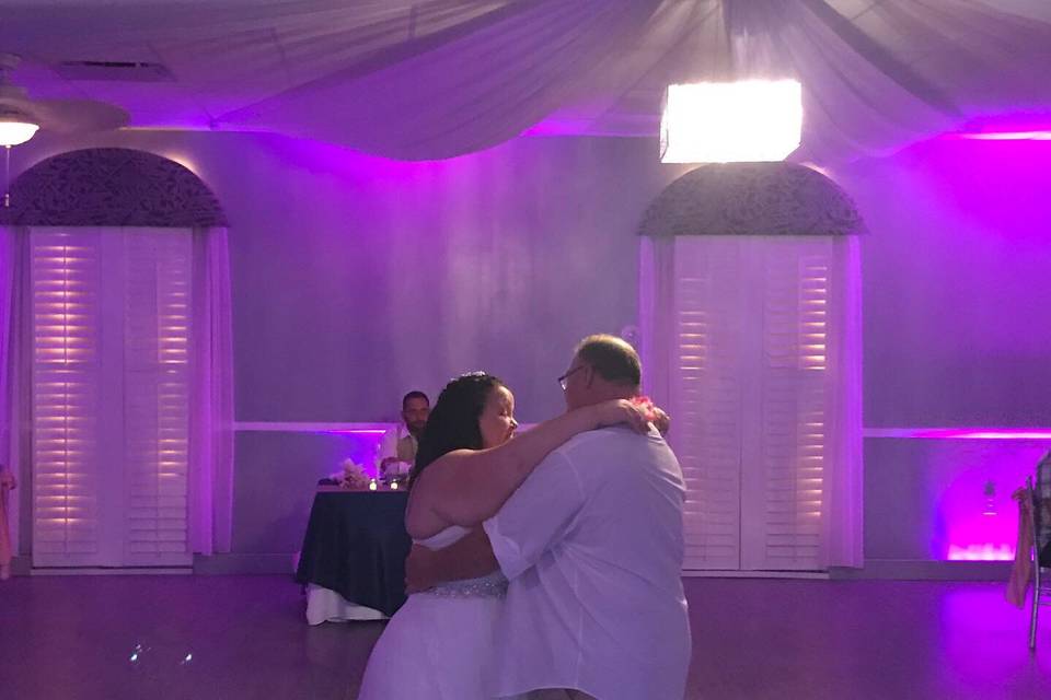 Kym and Tim's first dance