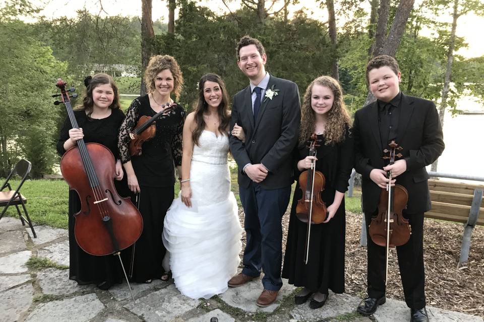 Beautiful wedding at Big Ridge State Park