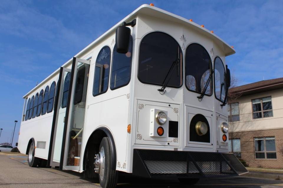 Newport Travel Trolley Tours