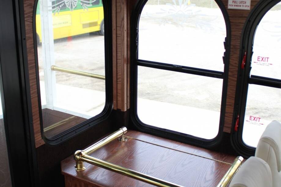 Newport Travel Trolley Tours