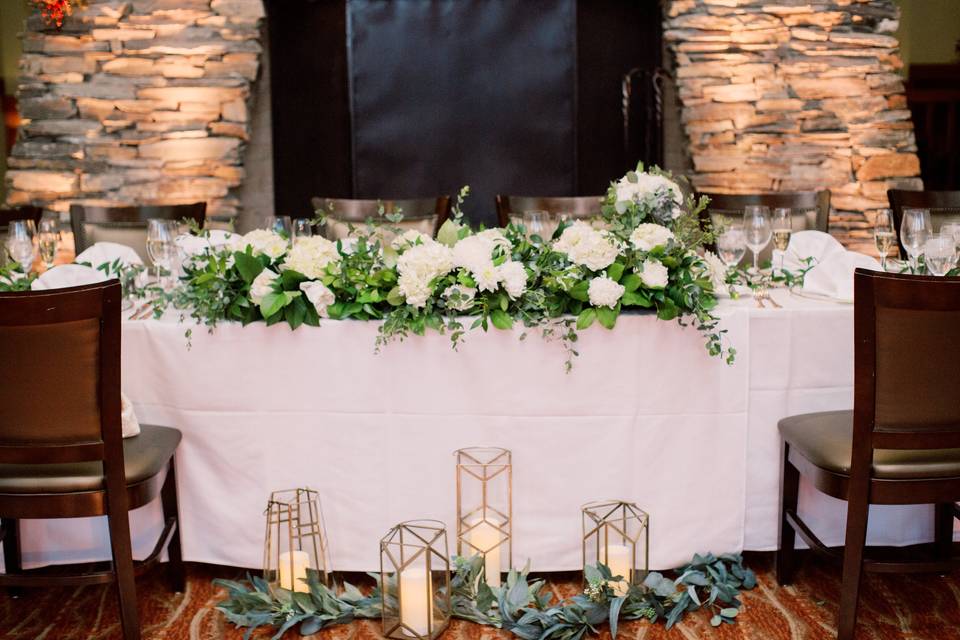 Sweetheart Table