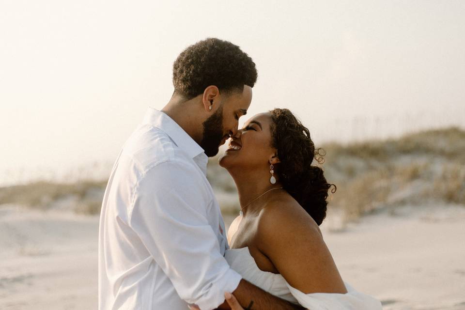 Beachside elopement