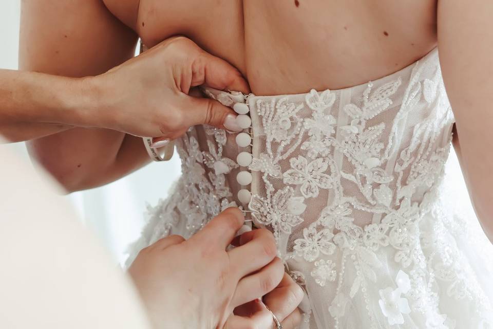 Dress Moments