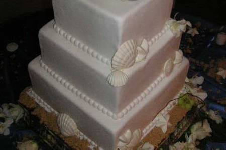 An elegant cake