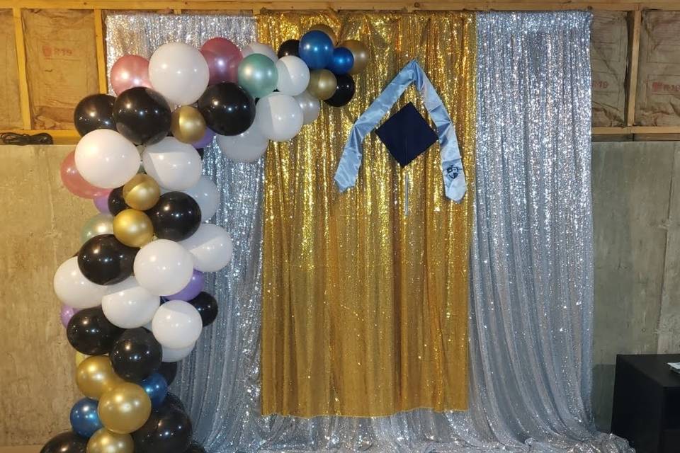 Backdrop W/ Balloon Arch