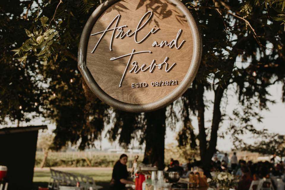 Bride and Groom Sign
