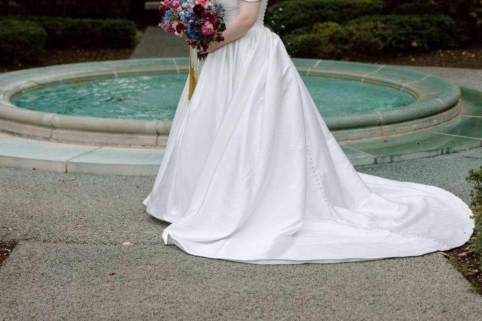 Bride + Fountain