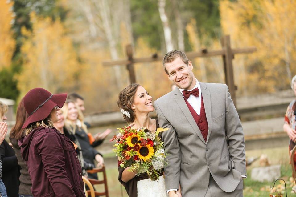 Sunflower fall wedding