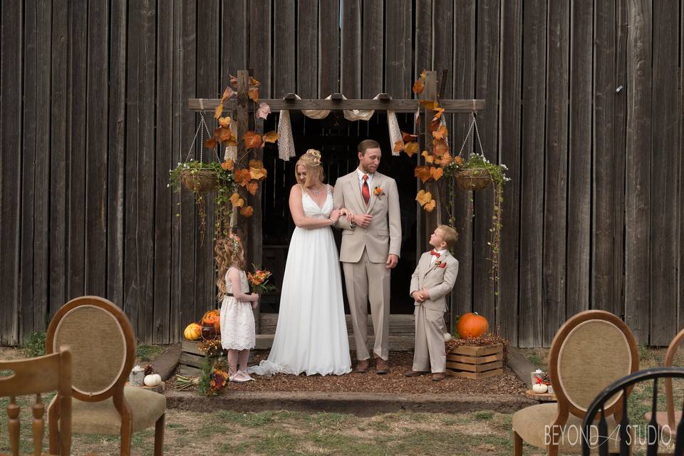 Pumpkin rustic wedding