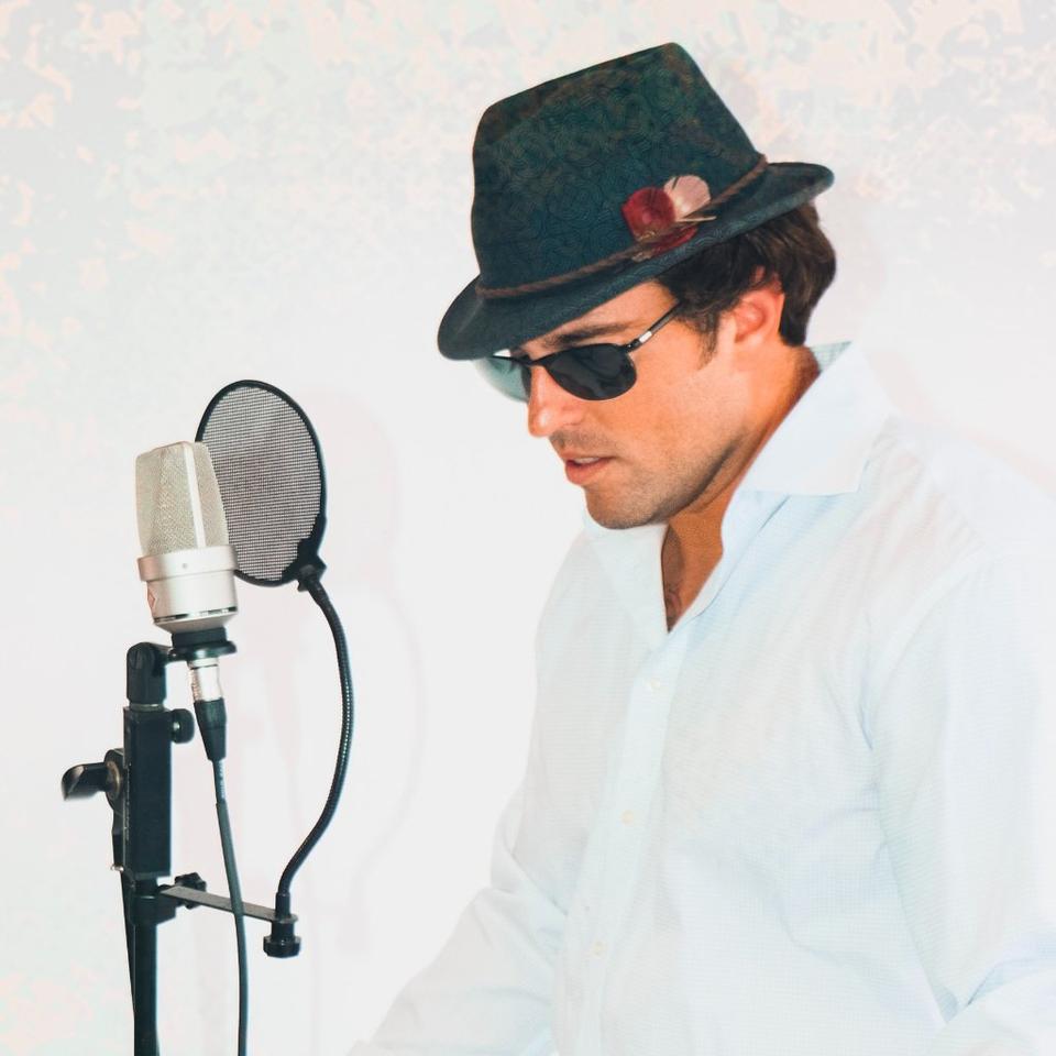 DJ Craig Mic