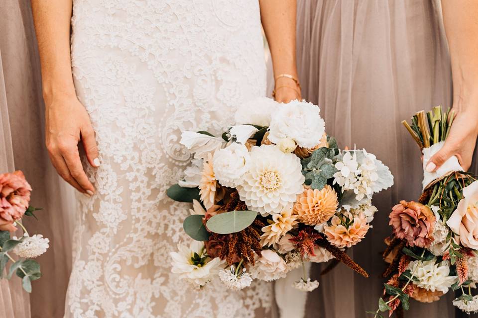 Neutral wedding palette