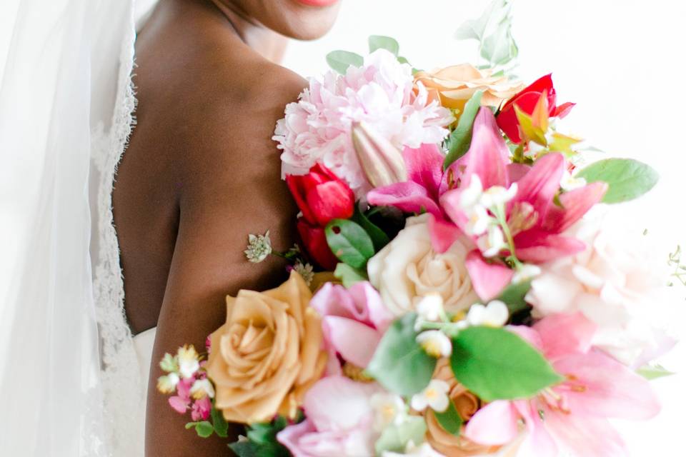 LOVELILY FLOWERS