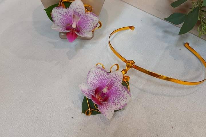 Orchid necklace