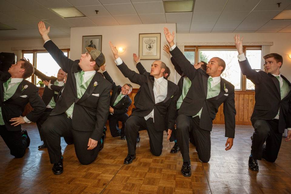 Groomsmen Perfomance