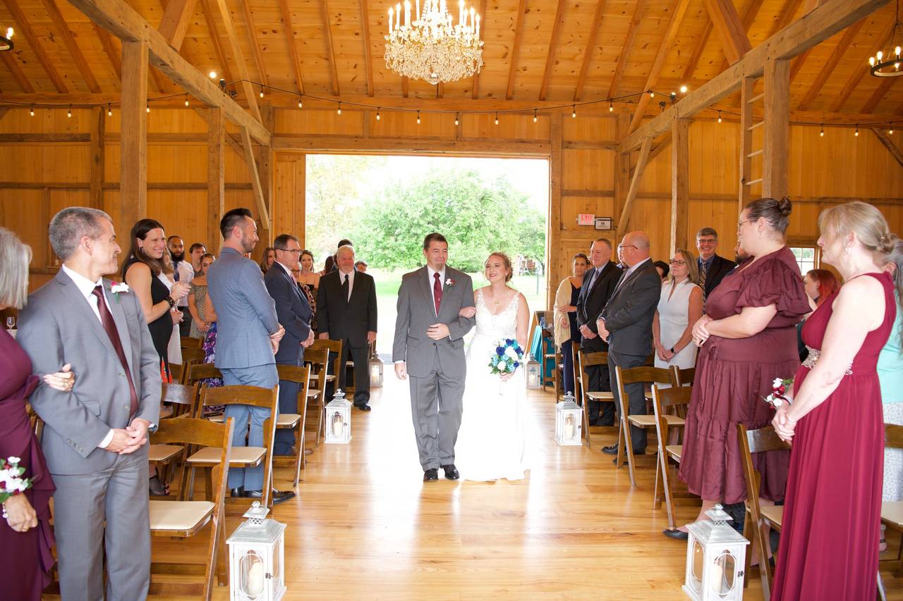 Whistling Wren Farm - Barn & Farm Weddings - Keedysville, MD - WeddingWire