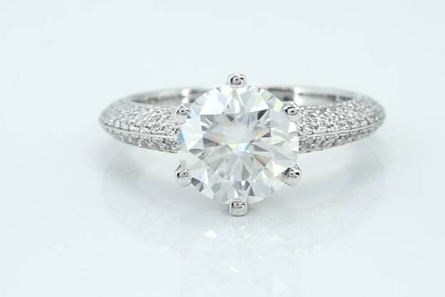 Pave ring with Round Diamond