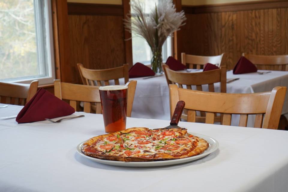 Pizza - Sagamore Inn Restaurant