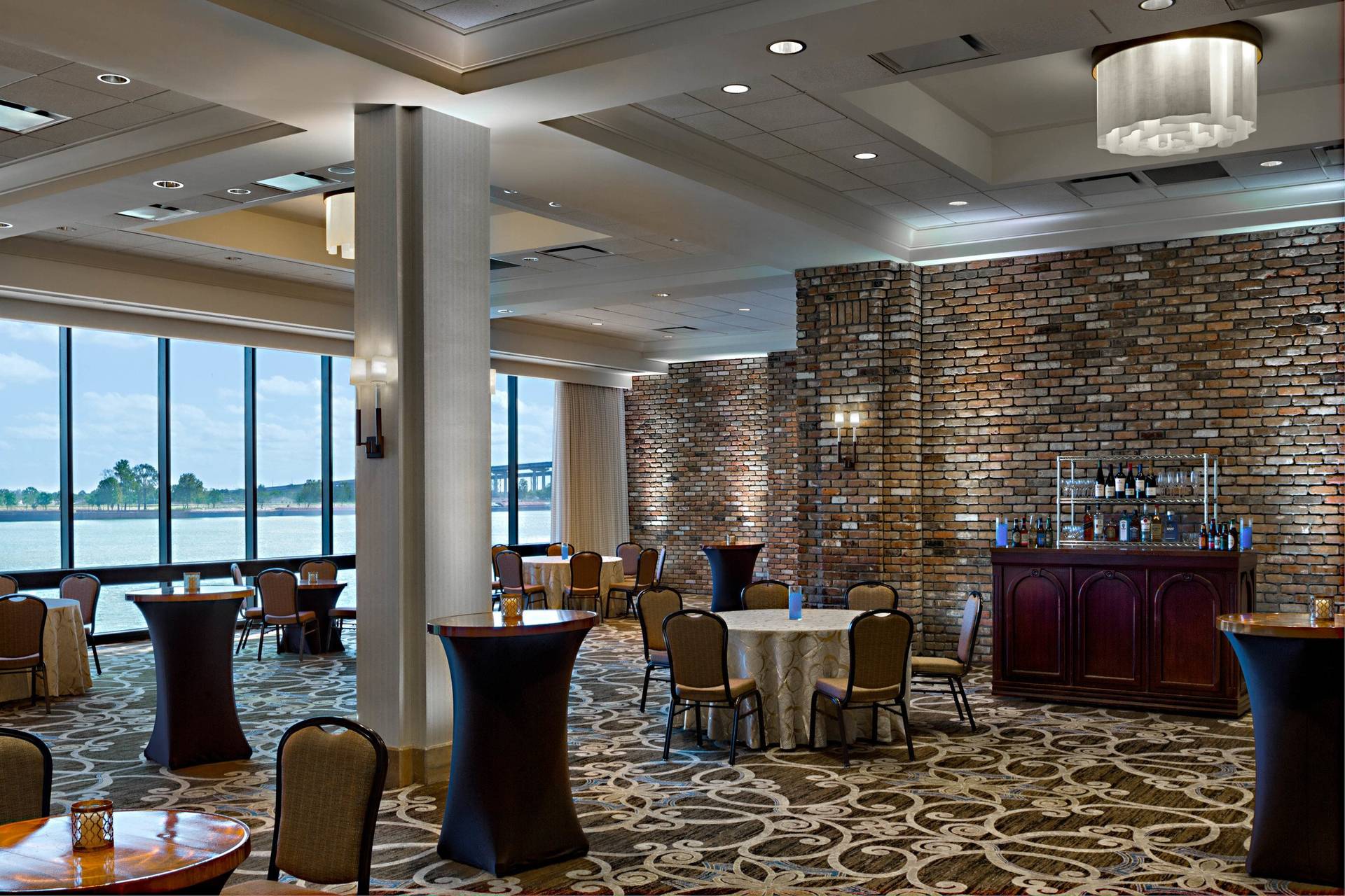 Hilton New Orleans Riverside - Reviews, Photos & Deals 2026 - New ...
