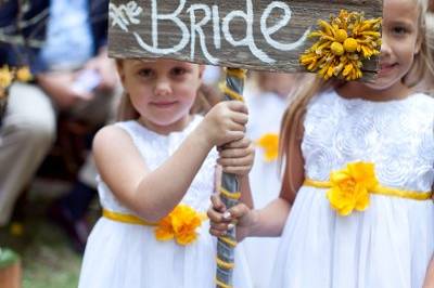 Here comes the Bride Flower girls sign