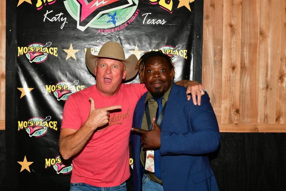 Kevin Fowler and DJ