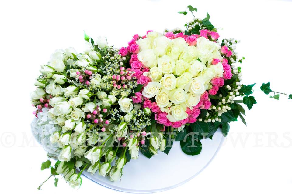 Sweetheart table bouquet
