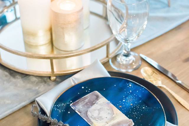 Pink quartz place card holders