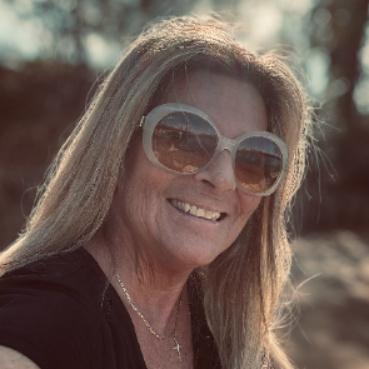 Margo Mandes