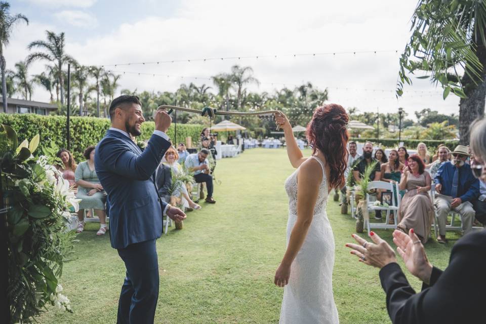 Handfasting “Tying the Knot