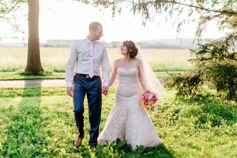 Alisha + andrew | june 2016 | photo by elizabeth baxter www. Elizabethbaxterphotography. Com