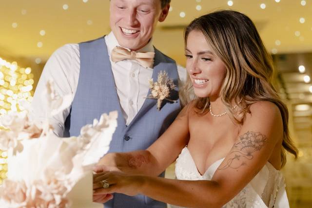 Cake Cutting Moment