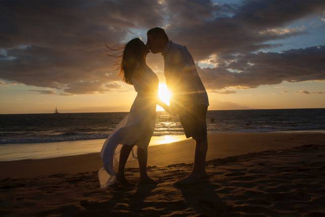 Mana Moments Weddings