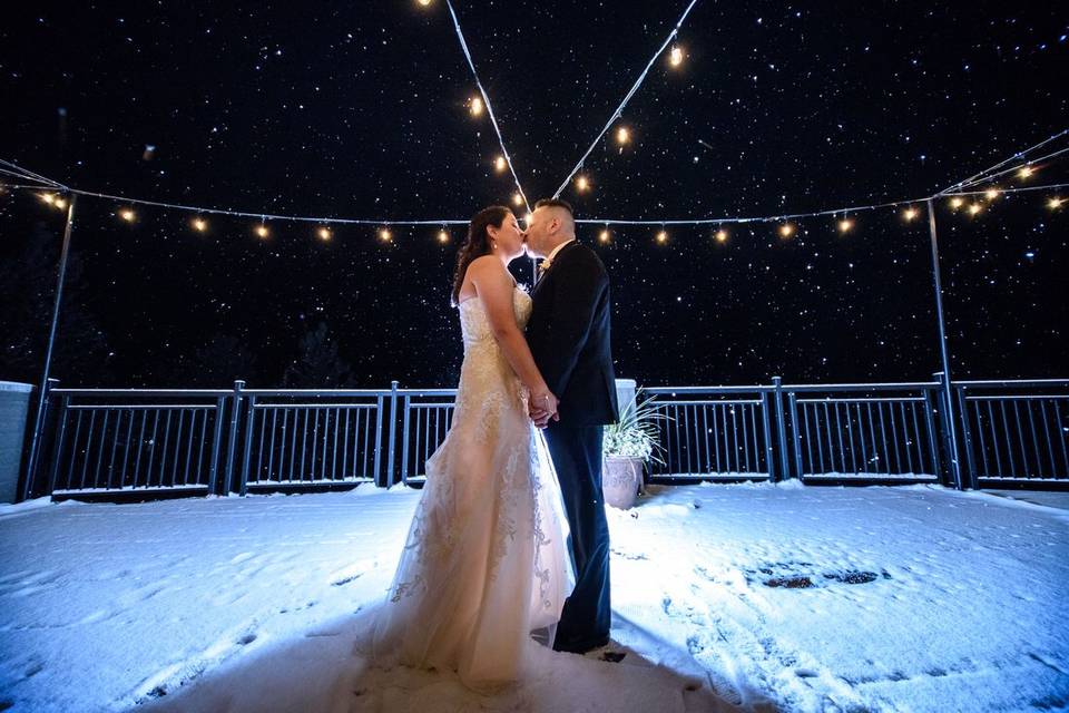 Snow Kiss on Canyon Deck