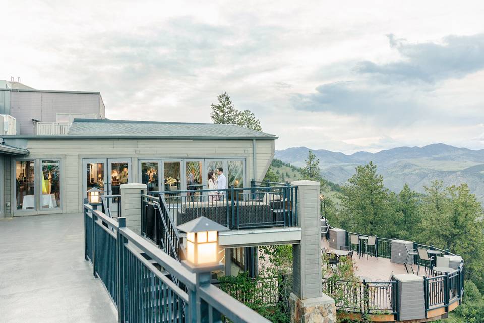 Main Dining Room Deck