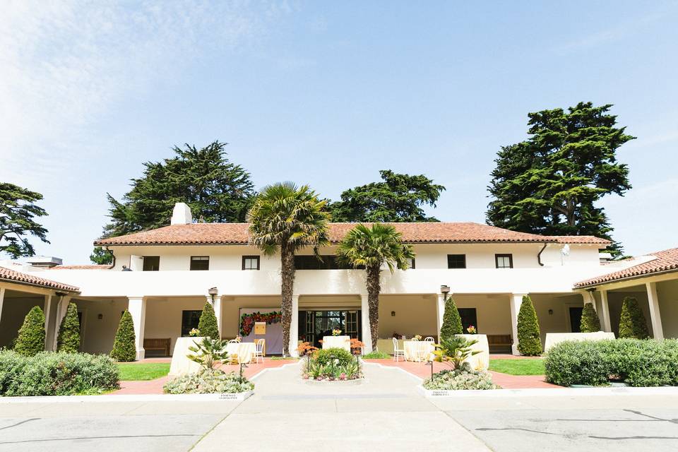 View of the Golden Gate Club courtyard