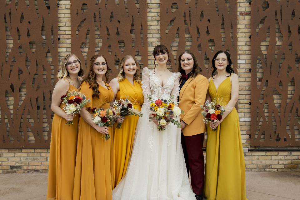 Coordinating bouquets
