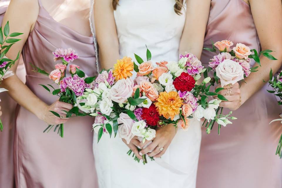 Modern colorful fall bouquet