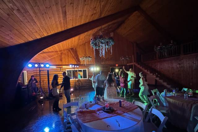 Lodge dance floor