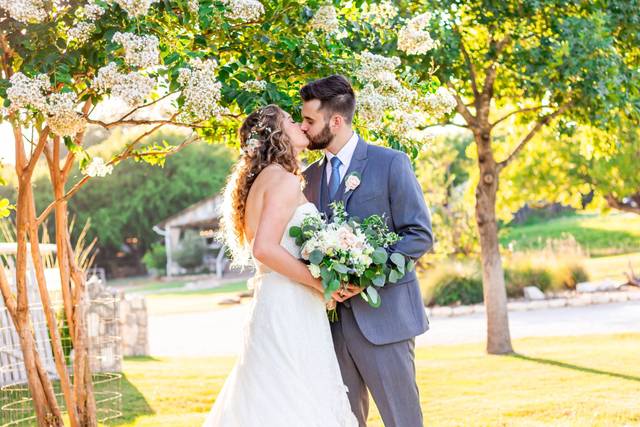 Hidden Blossom Kiss